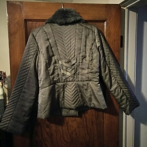Jacket - Picture 4 of 4